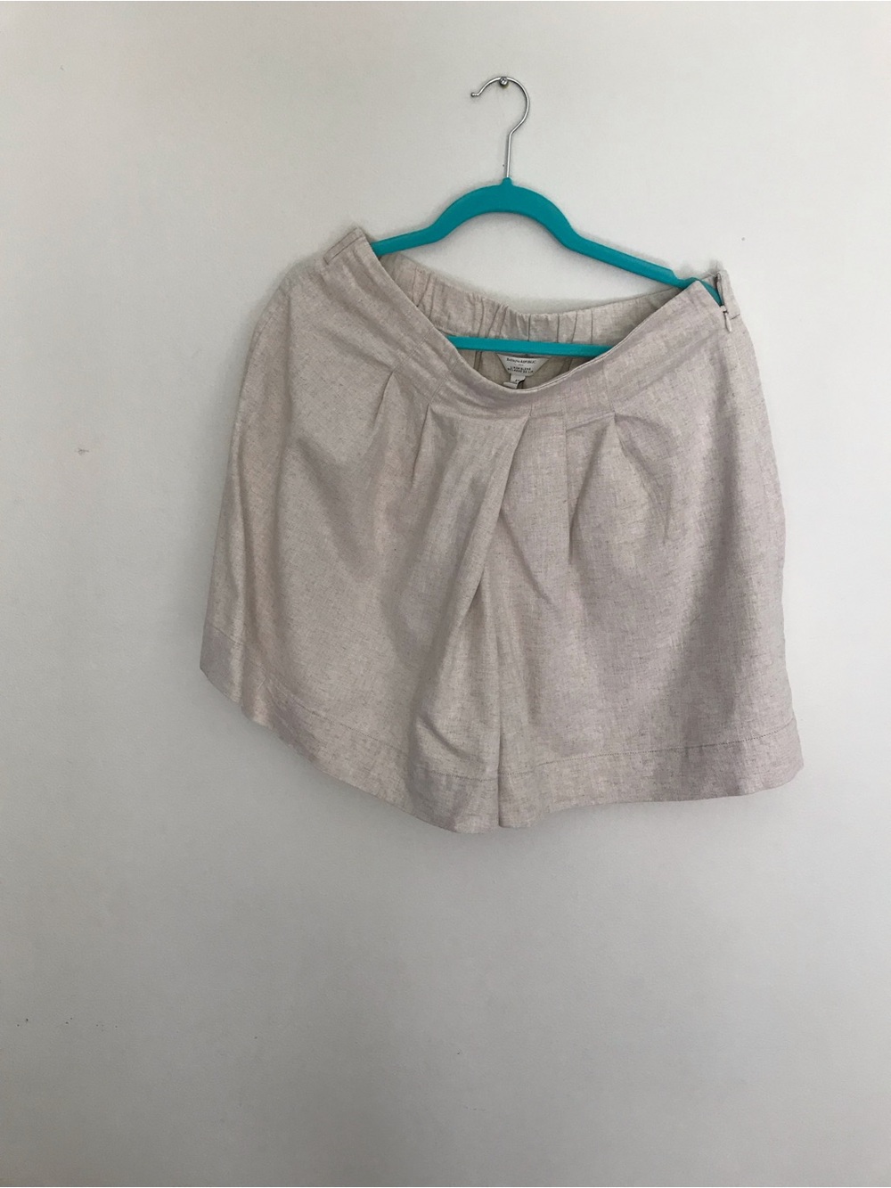 Women’s Banana Republic Linen Blend Pleated A-Line Shorts